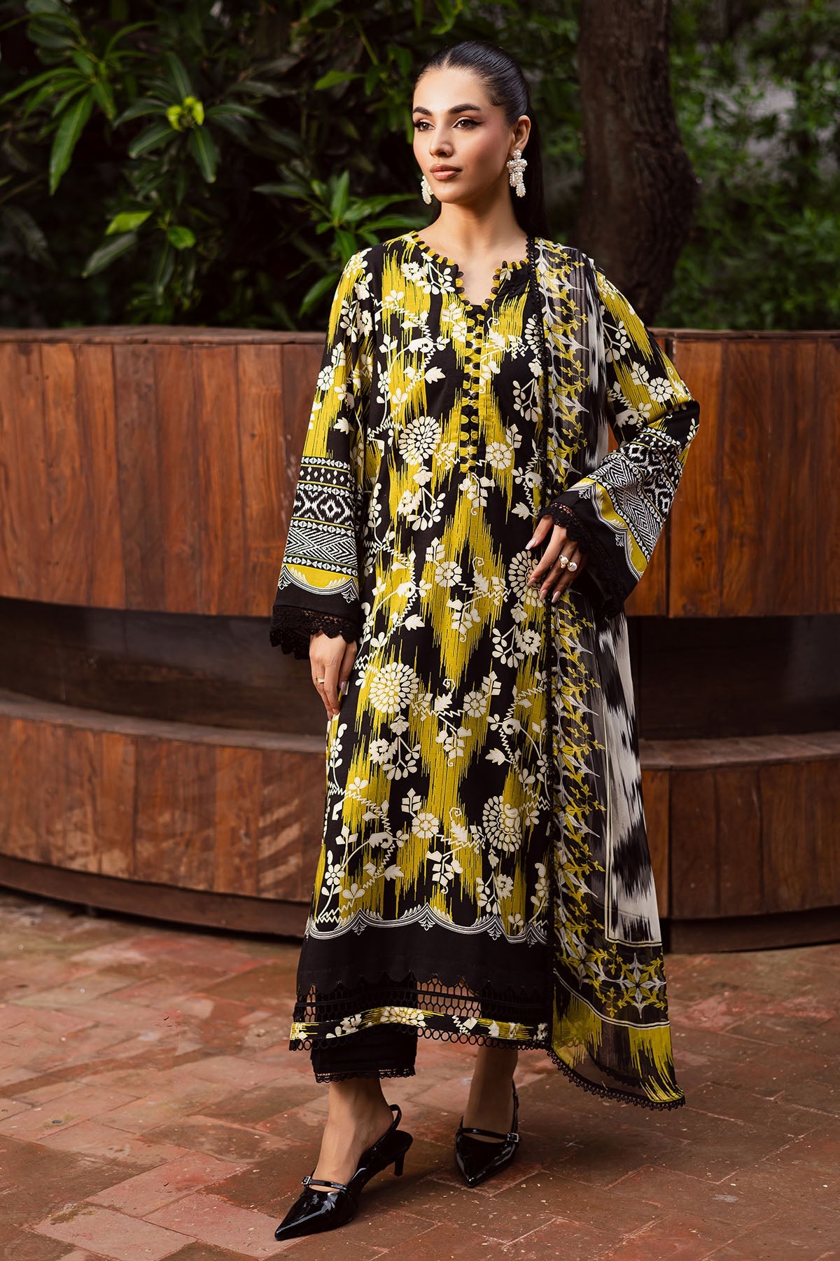 Nureh SP-168 Signature Printed Linen 2025