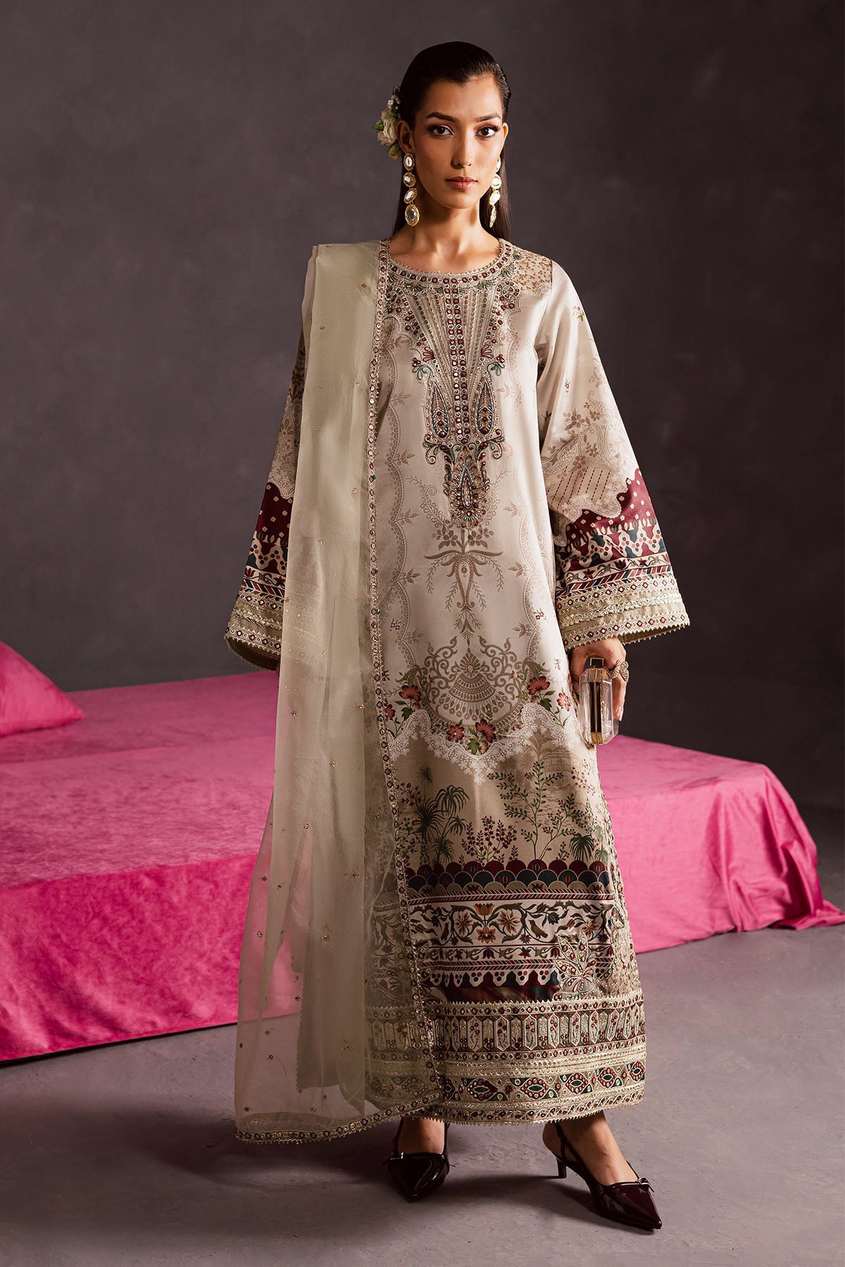 Nureh S - 27 The Silk 2025