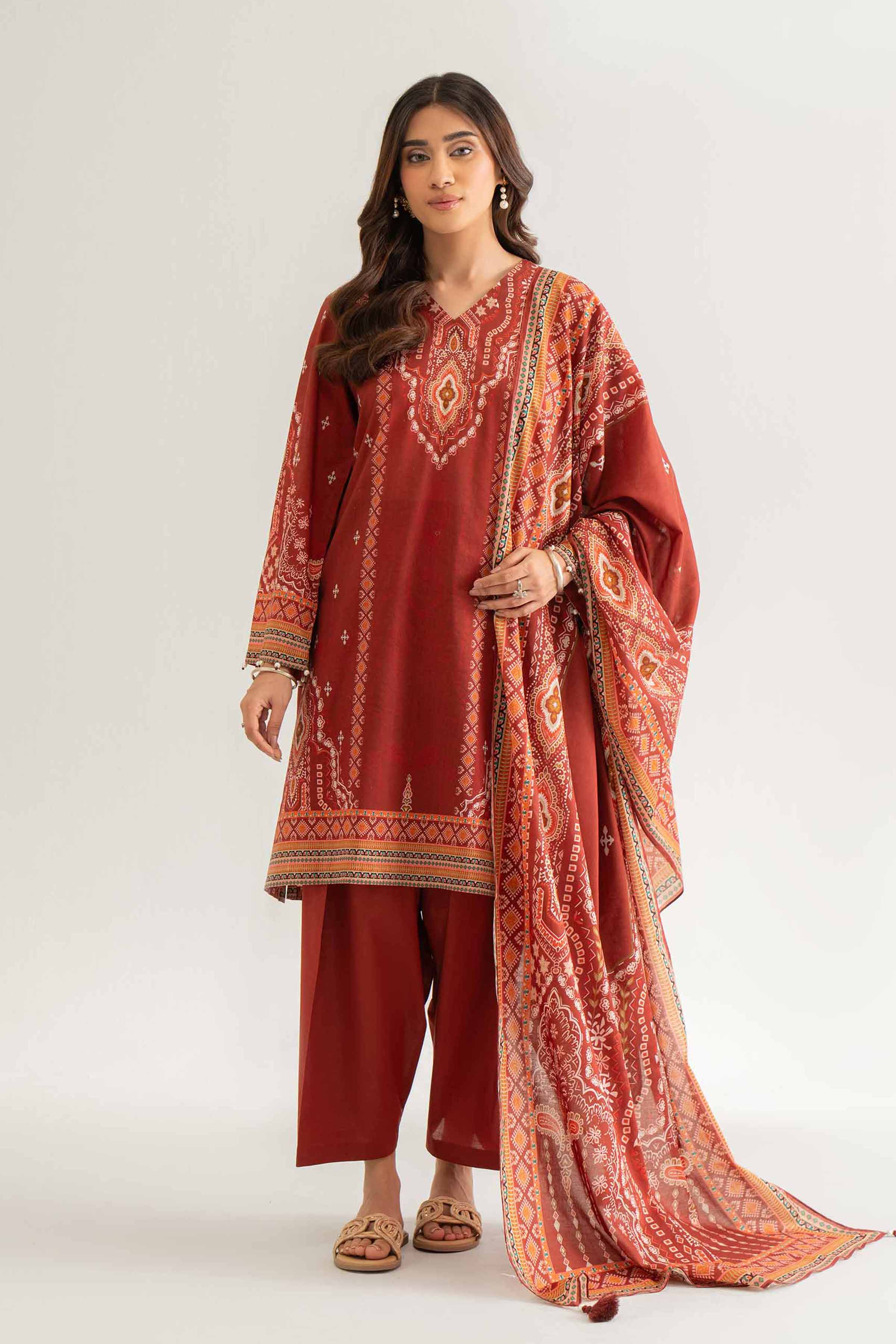 Nishat Linen 42501936 Cross Season Edit 2025