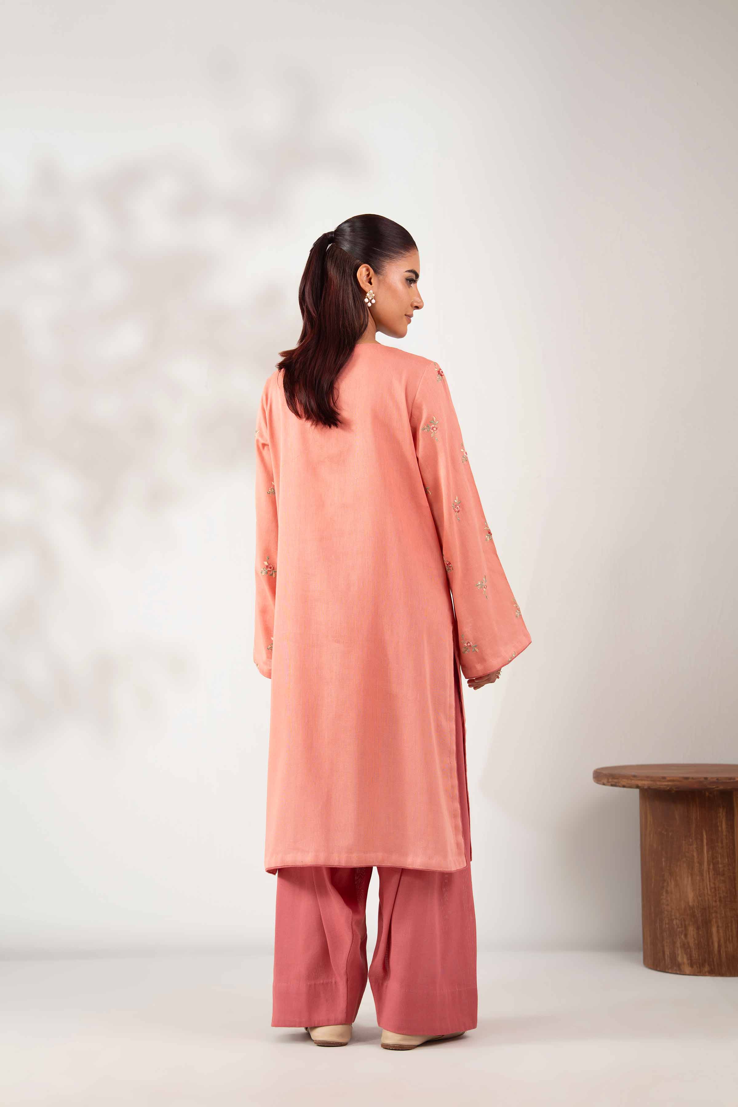 Nishat Linen 42502345 Cross Season Edit 2025