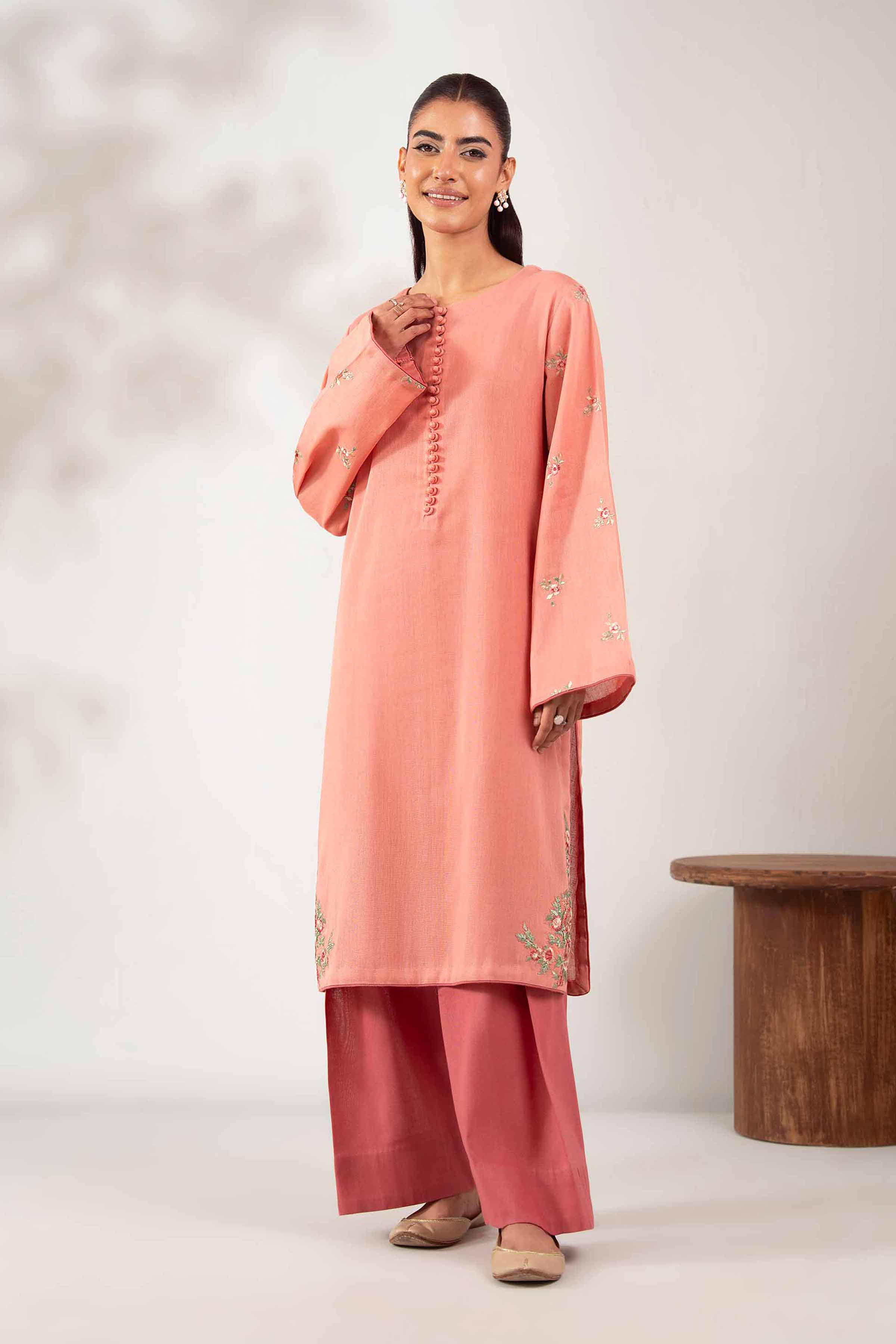 Nishat Linen 42502345 Cross Season Edit 2025