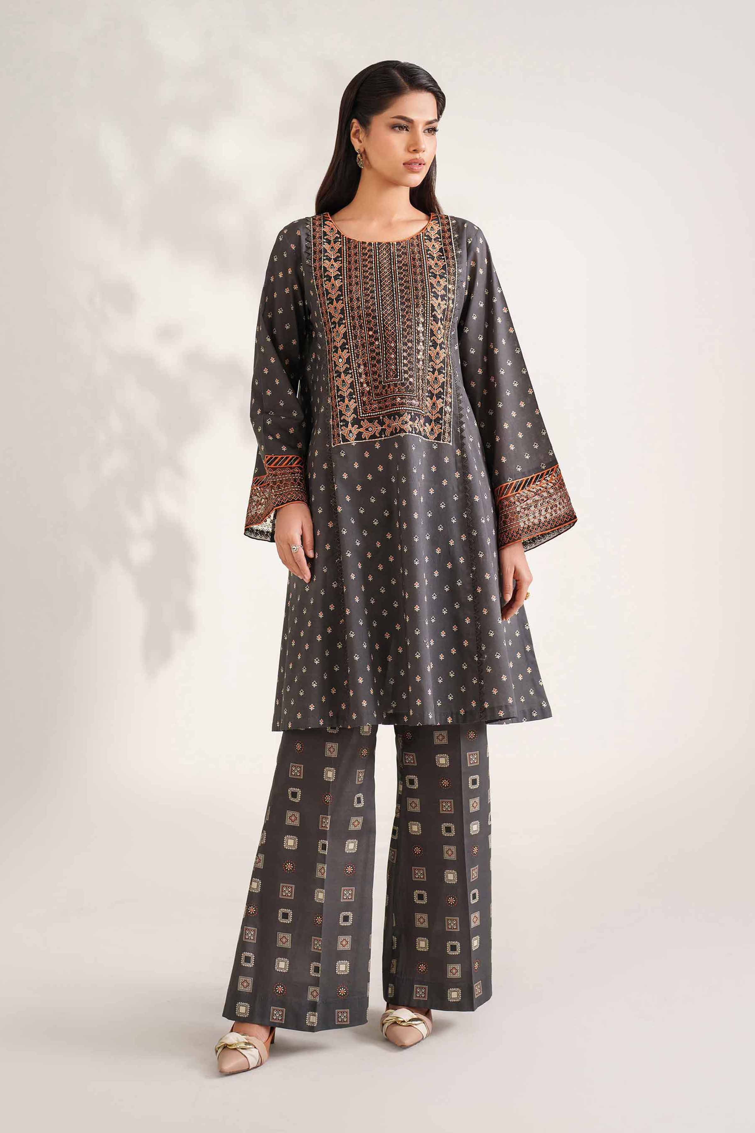 Nishat Linen 42502355 Cross Season Edit 2025