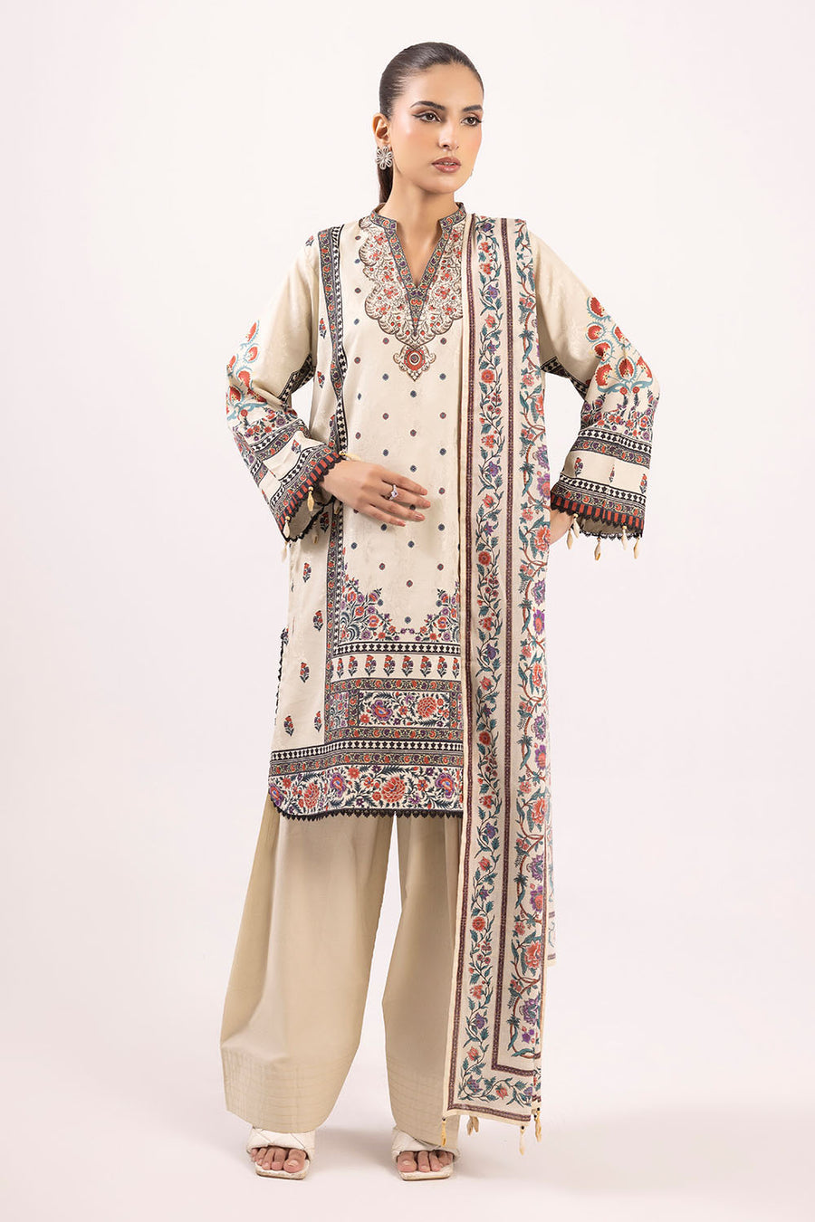 Gul Ahmed SP-52085 The Jacquard Edit 2025