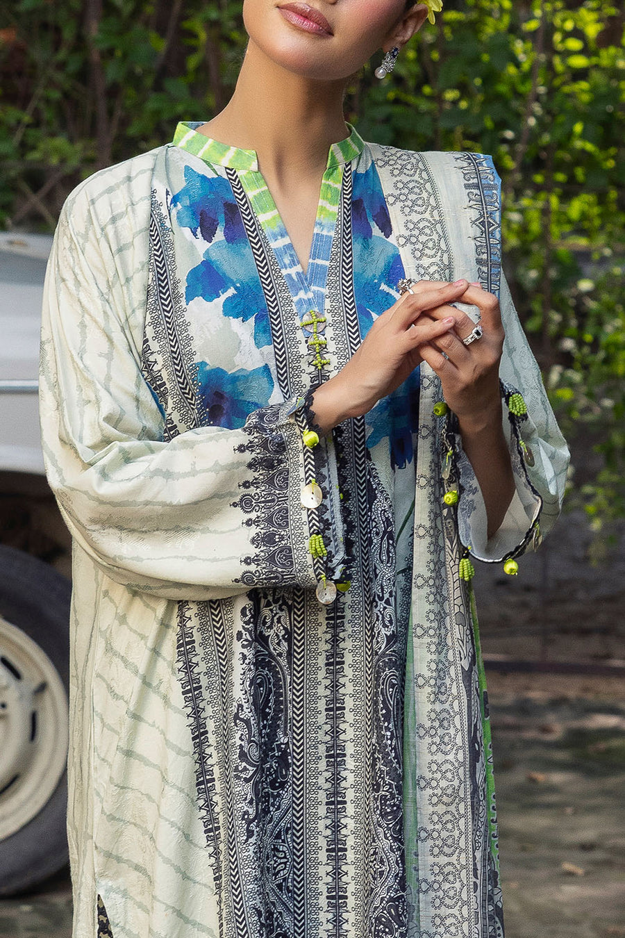Gul Ahmed SP-52089 The Jacquard Edit 2025