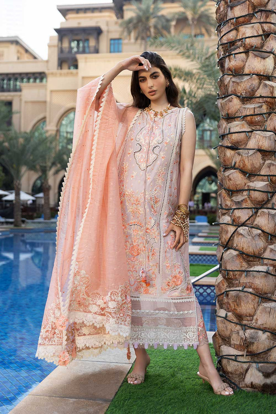 Sobia Nazir Design 4b Luxury Lawn