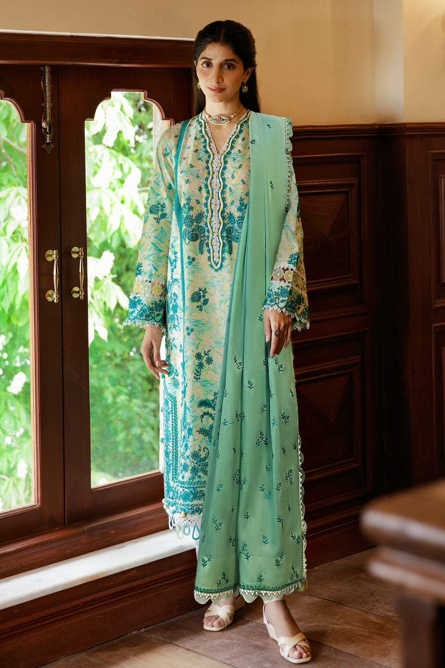 Zaha Sena (ZF23-09) Festive Lawn Collection