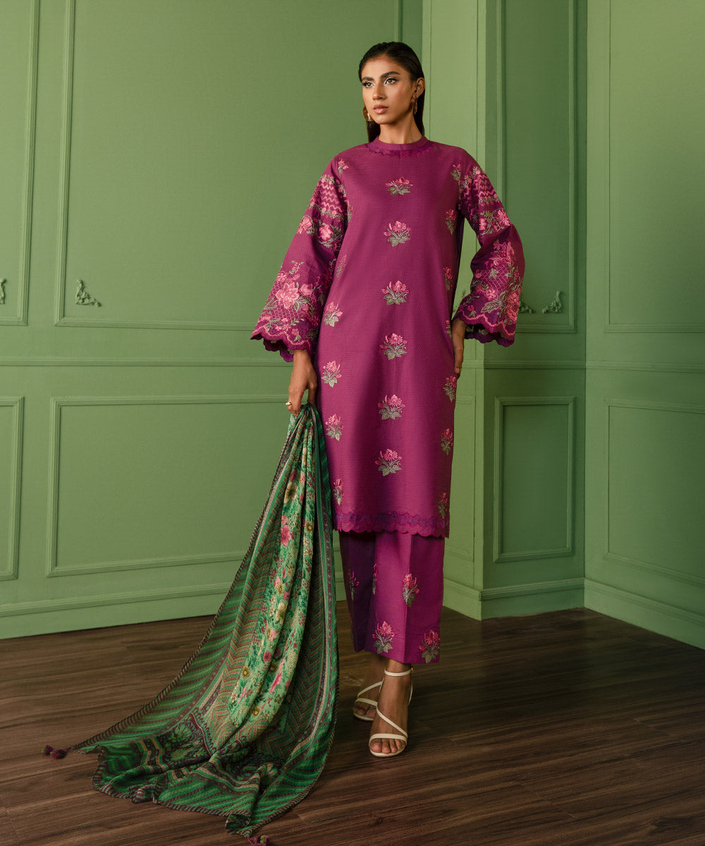 Sapphire 3 Piece Embroidered Dobby Suit 0U3PEST24V55 Intermix Collecti ...