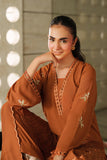 Azure Clay Crush Chic Essentials 2025