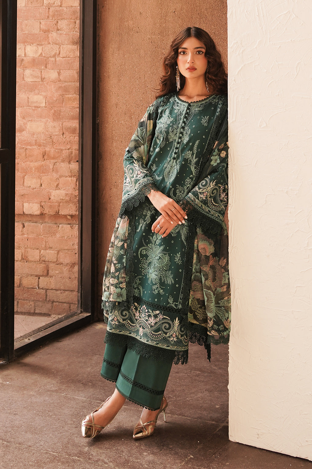 Afrozeh Viridian Chikankari Eid Lawn 2024