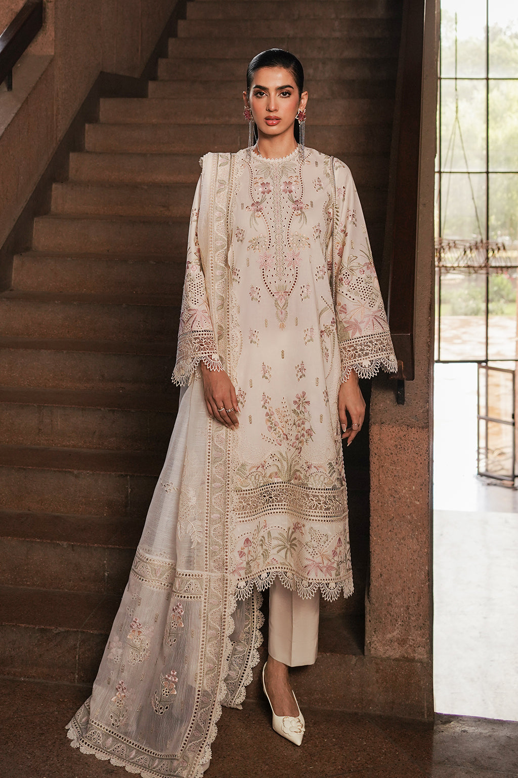 Afrozeh Gypsum Chikankari Eid Lawn 2024