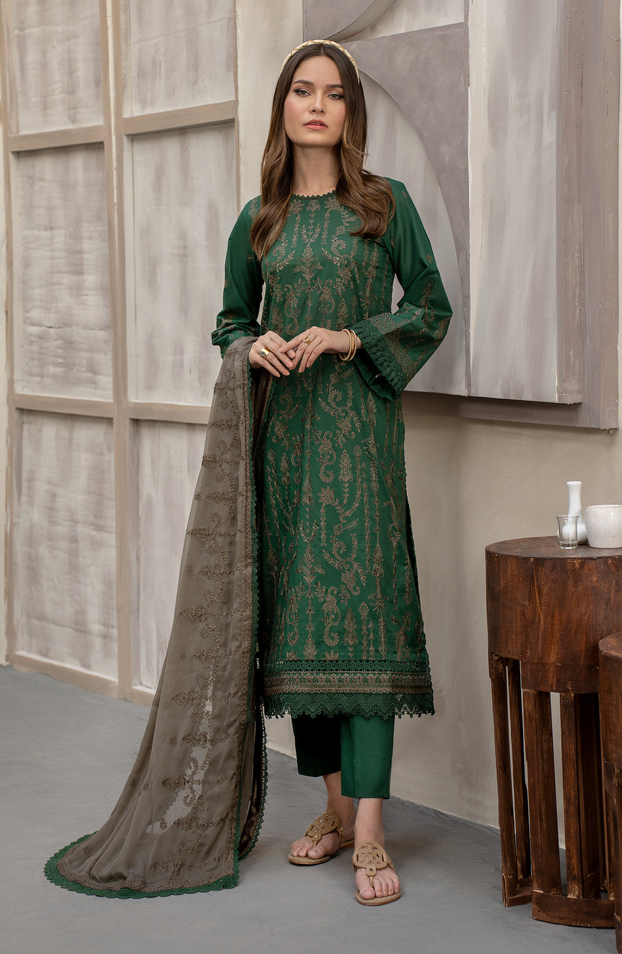 Zarif ZFL 06 Livia Festive Lawn Collection 2024