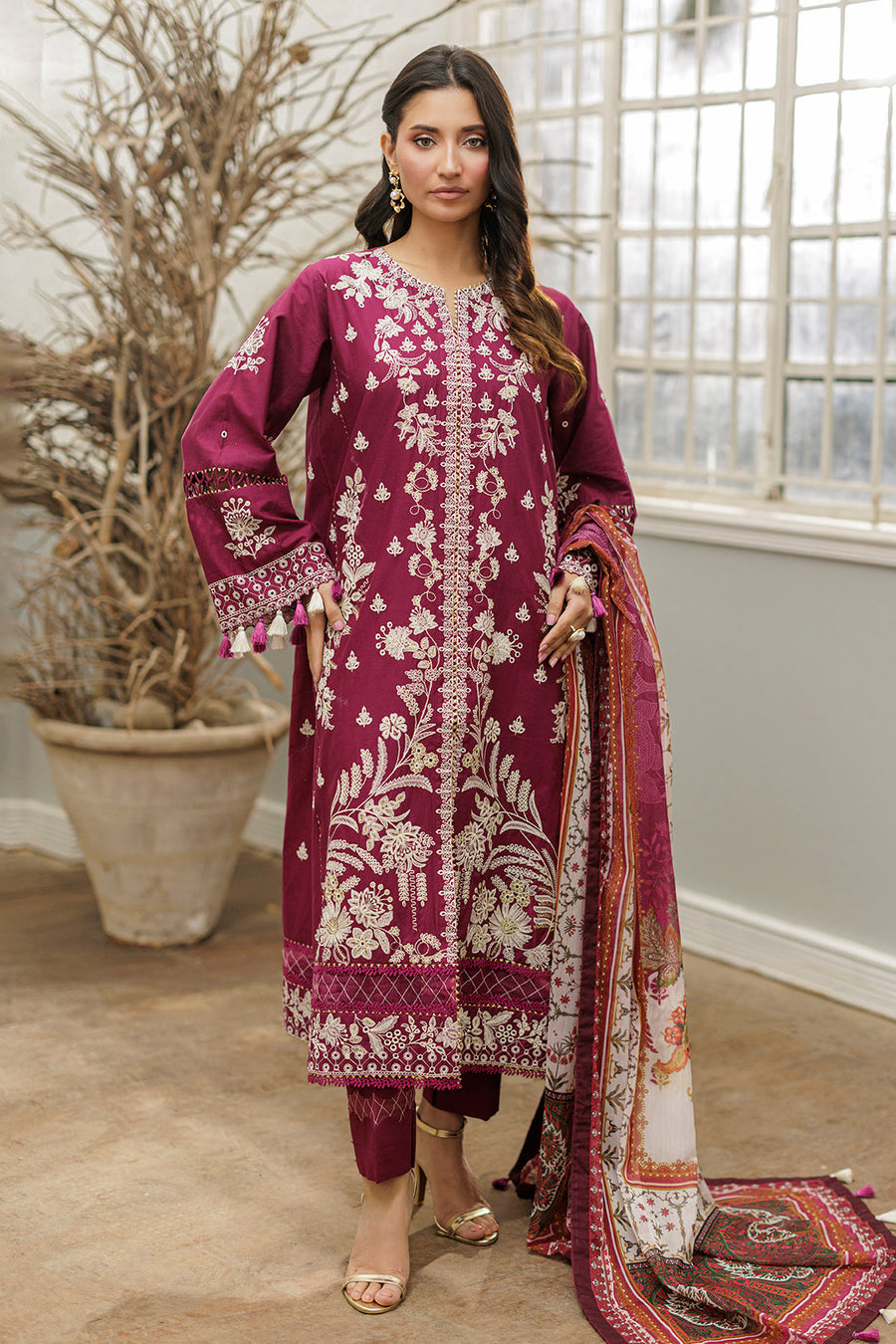 Zullbury – Sara Clothes