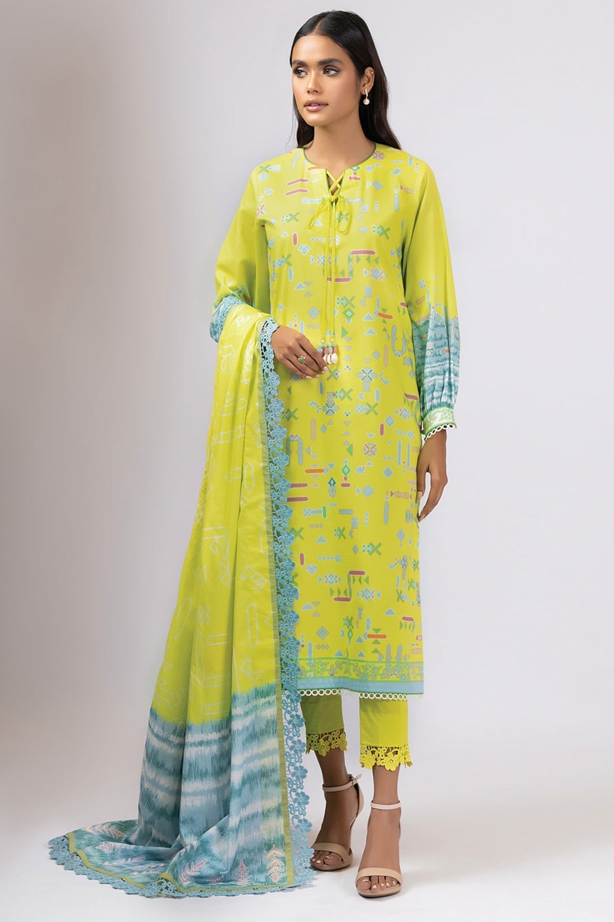 Alkaram Online Ss-37.1-22 Yellow Spring Summer 2022 - Pakistani Branded Clothes