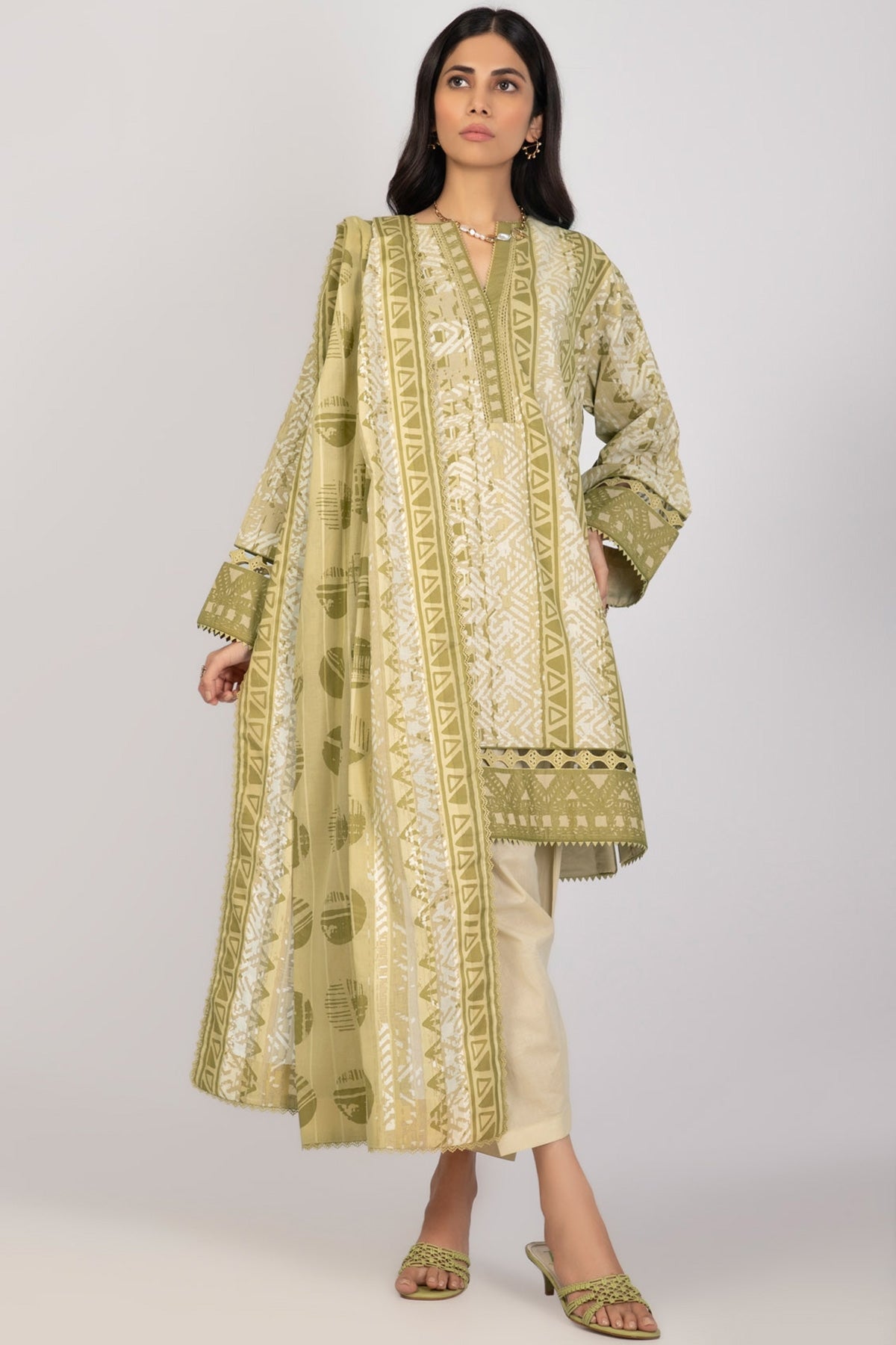 Alkaram Online Ss-52.1-22 Green Spring Summer 2022 - Pakistani Branded Clothes