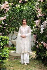 Manara Pearl Dust Luxury Lawn 2021