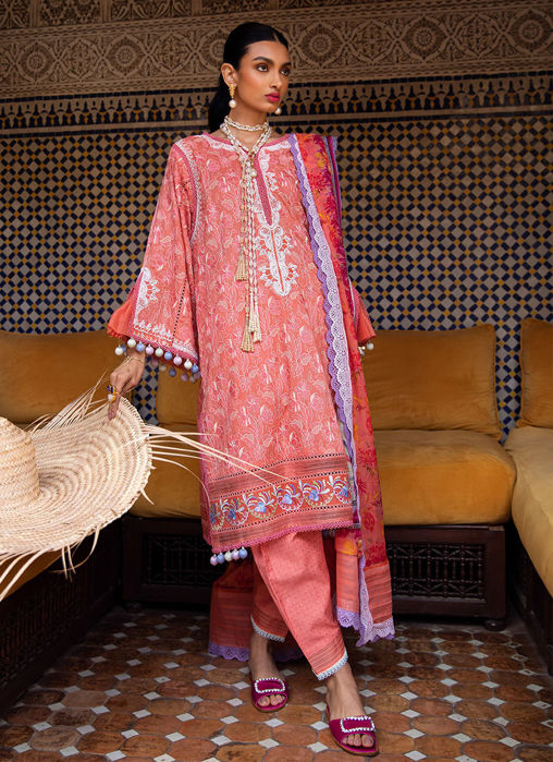 Farah Talib Aziz Villa Coral Summer Lawn