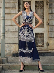 Zainab Chottani NAvy ecstasy Formal 2020