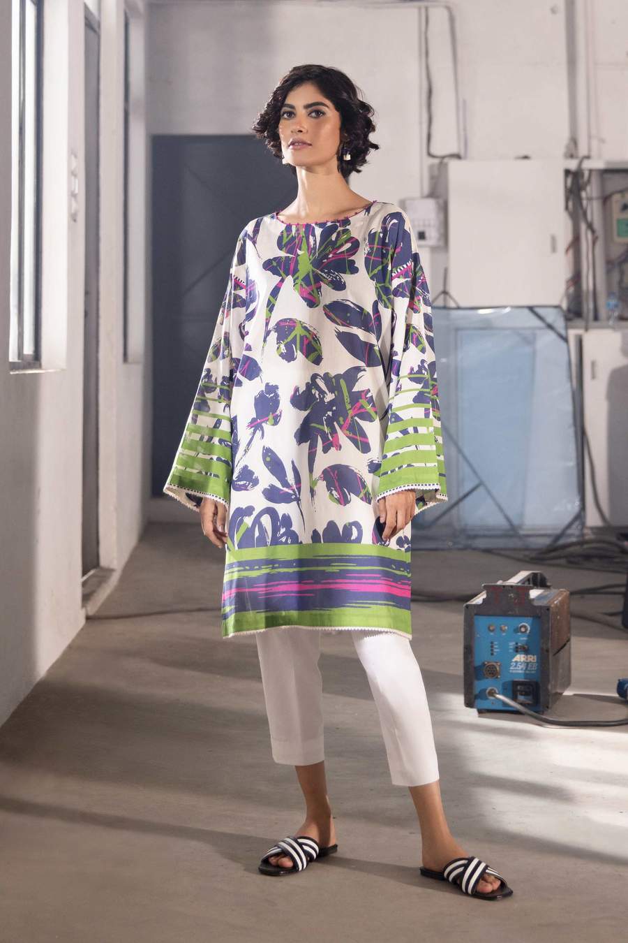 Sapphire Zella Intermix Collection 2021 – Sara Clothes