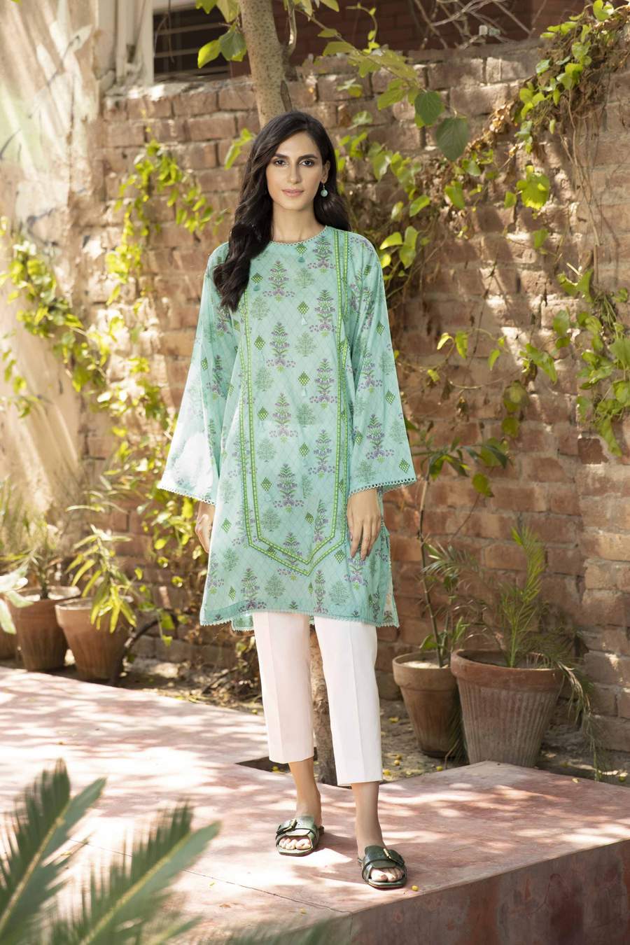 Sapphire Radiance Intermix Collection 2021 – Sara Clothes