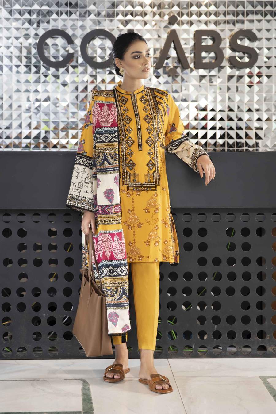 Sapphire Adelita Intermix Collection 2021 – Sara Clothes