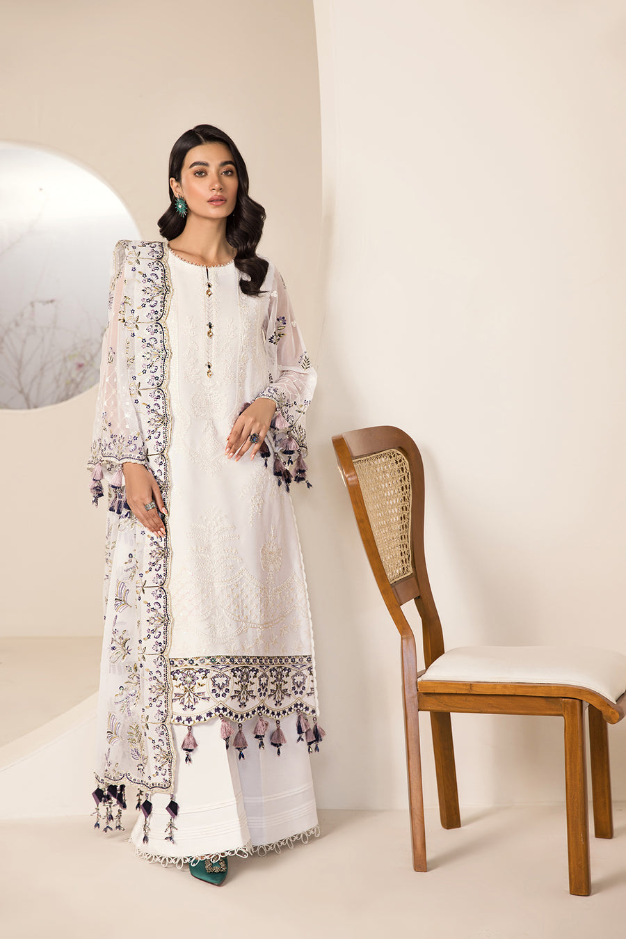 Afrozeh White - V15D07 - Abar Lamhay Festive Collection