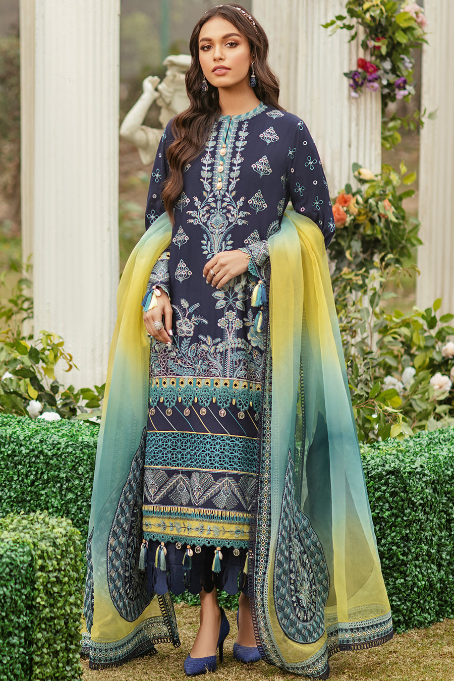 Afrozeh Rhea Garden Of Eve Lawn 2022