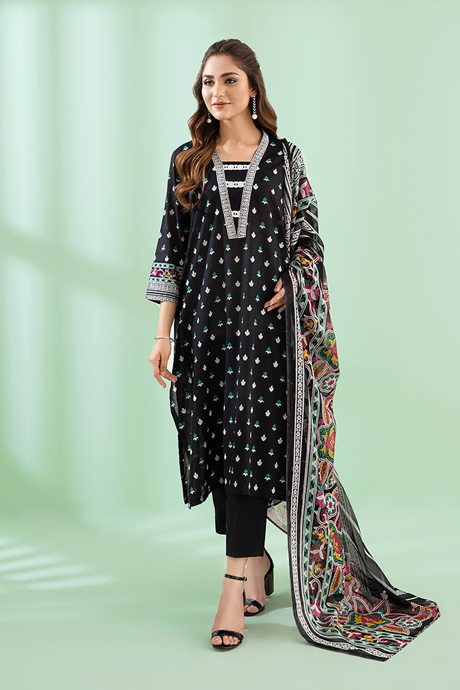 nishat linen black dress Unstitched