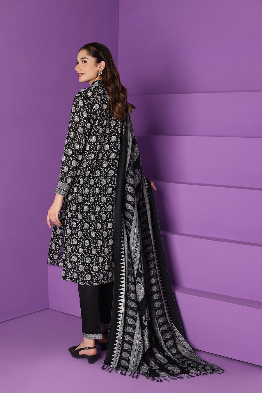 Nishat linen outlet black dress 2019