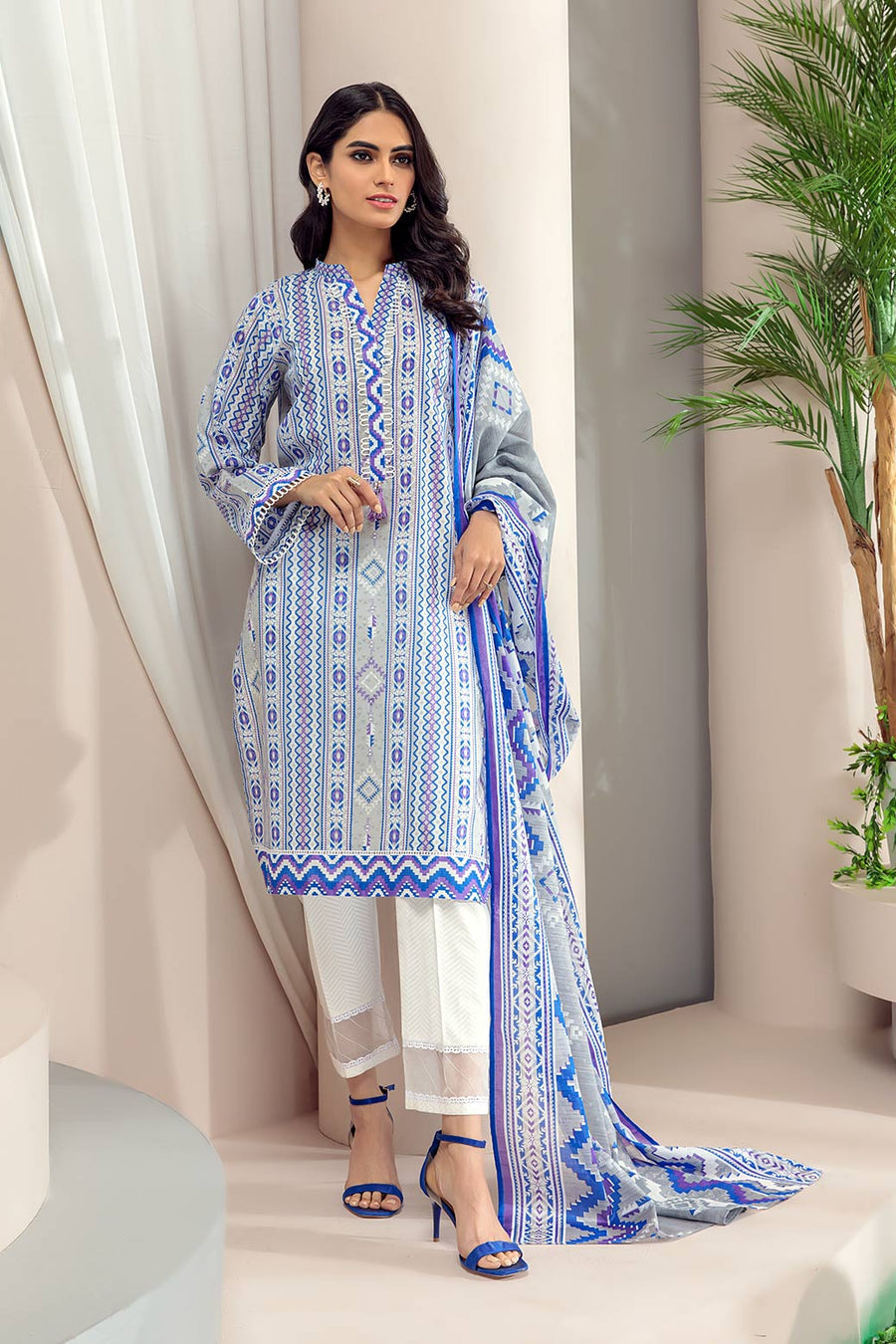 Bonanza Satrangi Frost Breeze Aso222p16 Summer Collection 2022