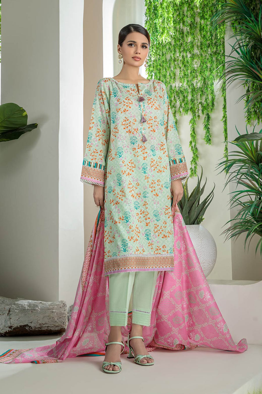 Bonanza Satrangi Aroosa Aso223p38 Summer Collection 2022