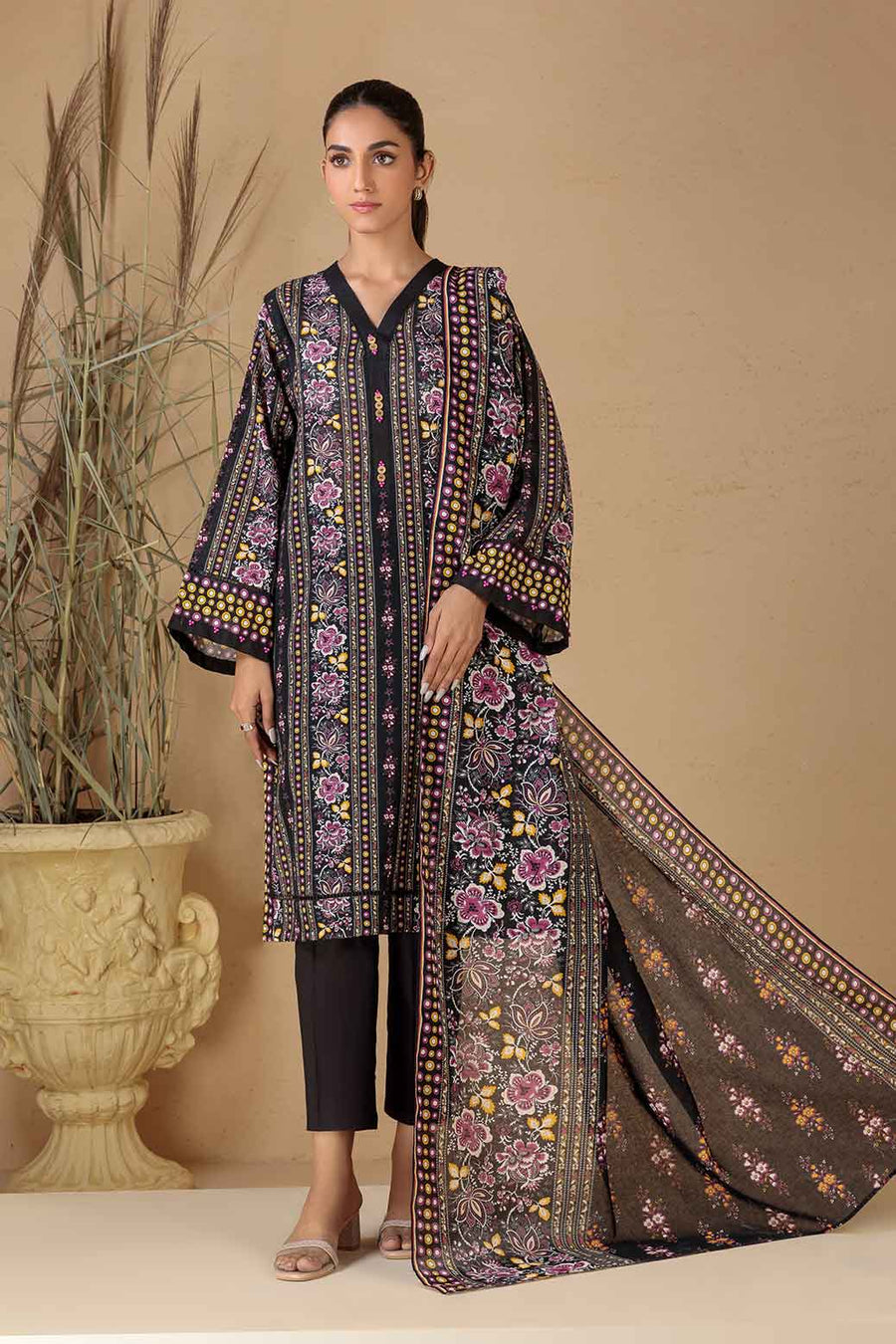 Bonanza Satrangi Black Cotton (AWO223P65A) Winter Collection 2022