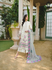 Nuriyaa Ayleen Gusel Winter Luxury Formal Collection