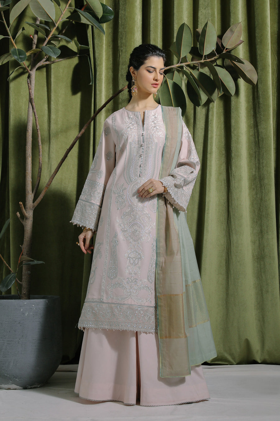 Ethnic Dew 10381188 Hara Rang 2022