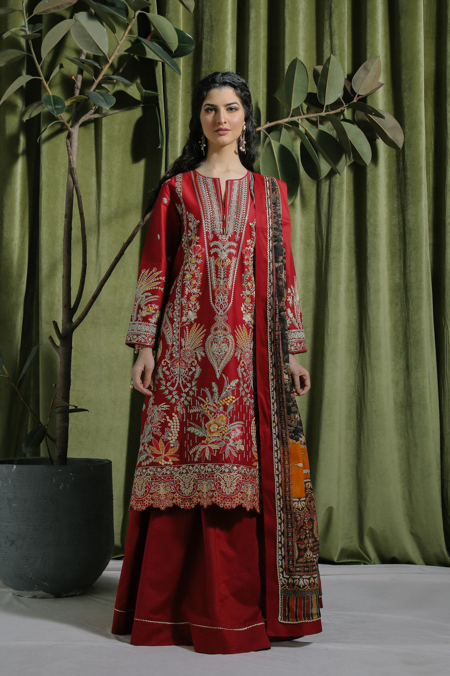 Ethnic Tango 10381190 Hara Rang 2022