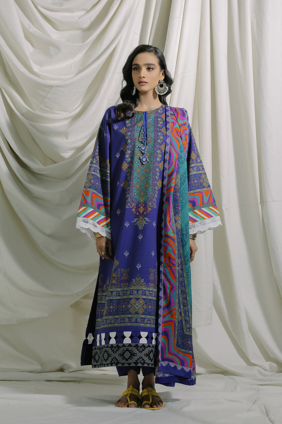 Ethnic Deep Taupe 10382424 Special Price D III 2022