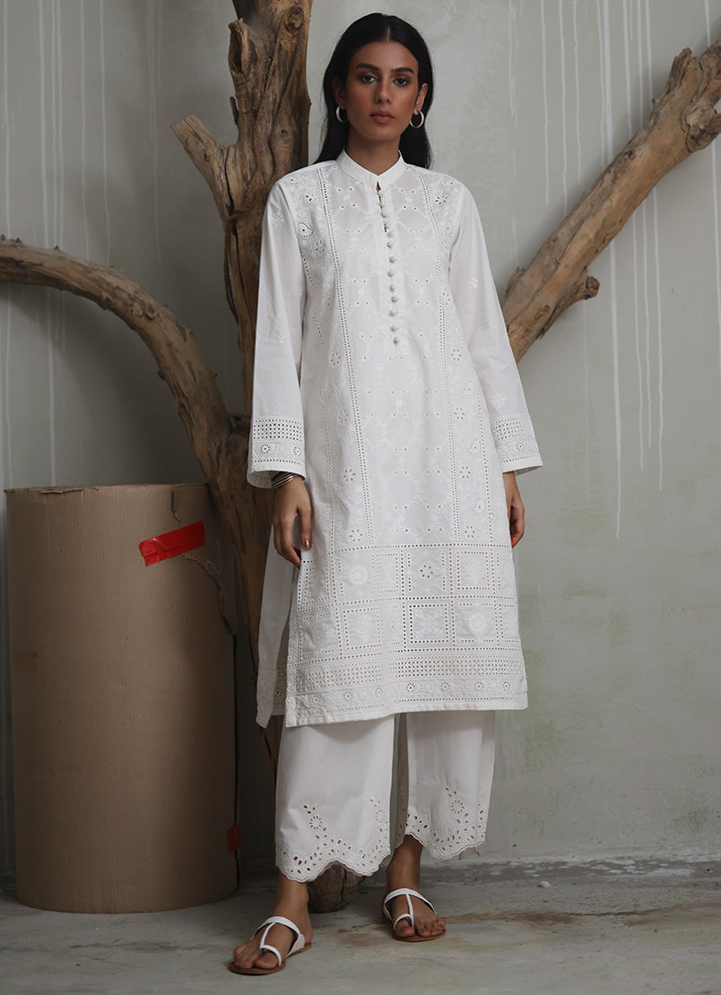 Image Chikankari Embroidered Kurta Spring Pret 2024