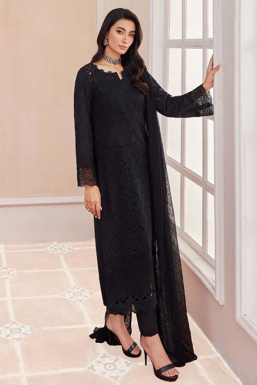 Motifz 4140 Asteria Premium Embroidered Lawn 2024 – Sara Clothes