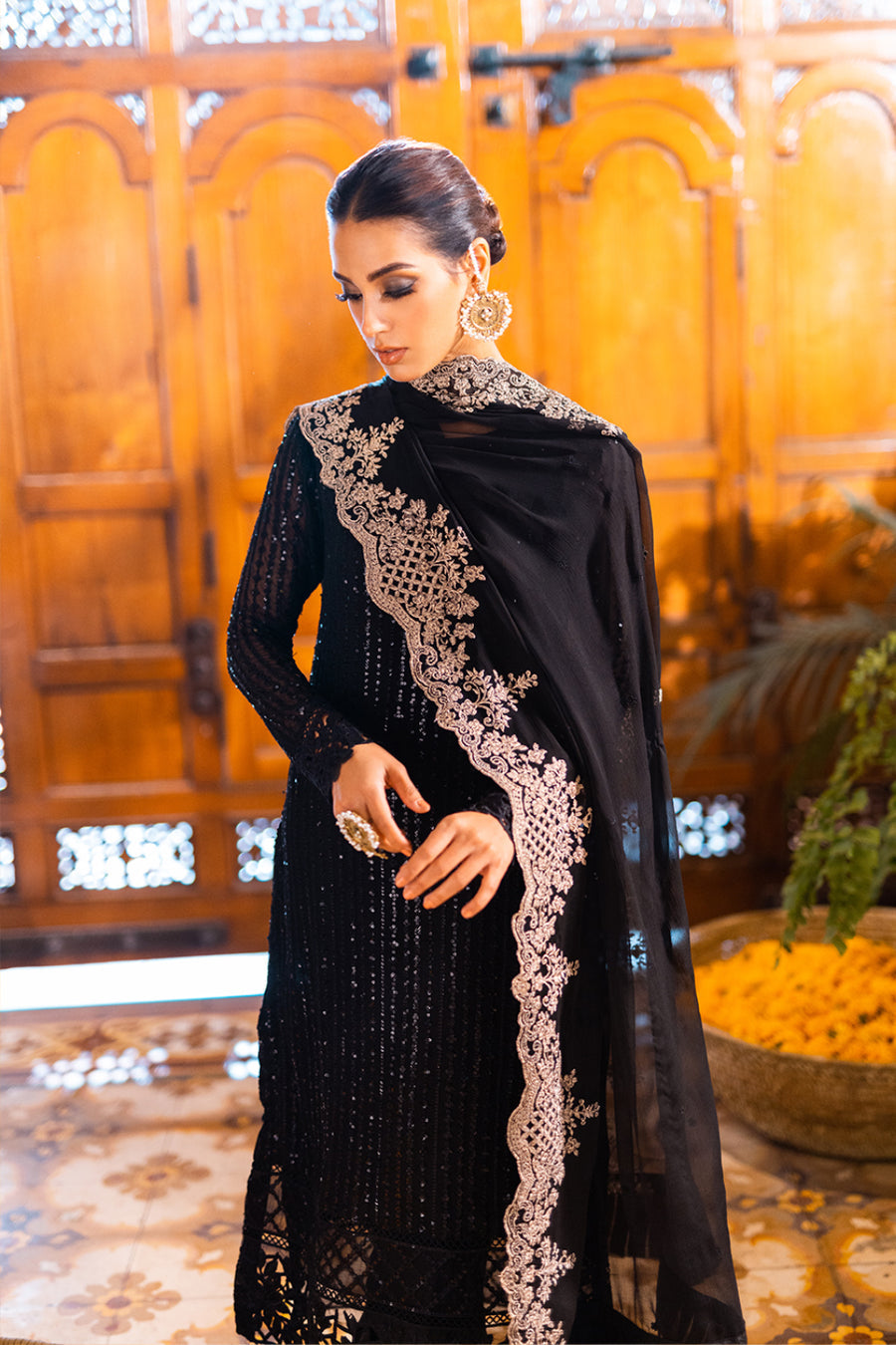 Azure Onyx Dove 10 Iqra Aziz Luxe Festive Collection – Sara Clothes