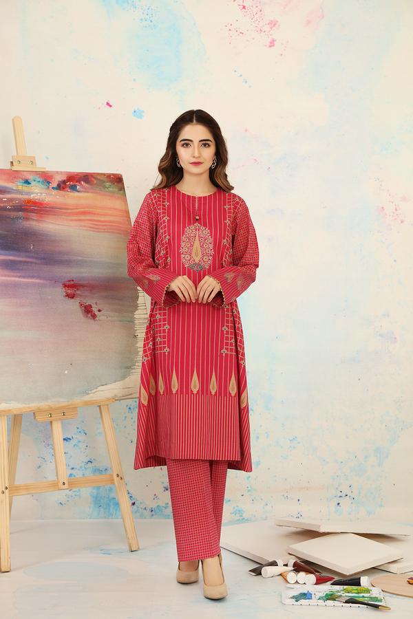PICS: Nishat Linen unveils Summer Collection in Karachi
