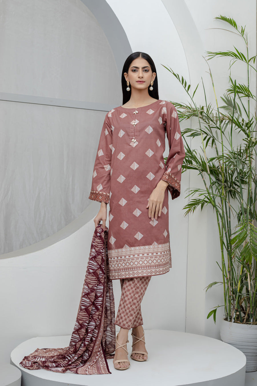 Bonanza Satrangi Brown Lawn Suit Rsk223p23 Eid Pret 2022