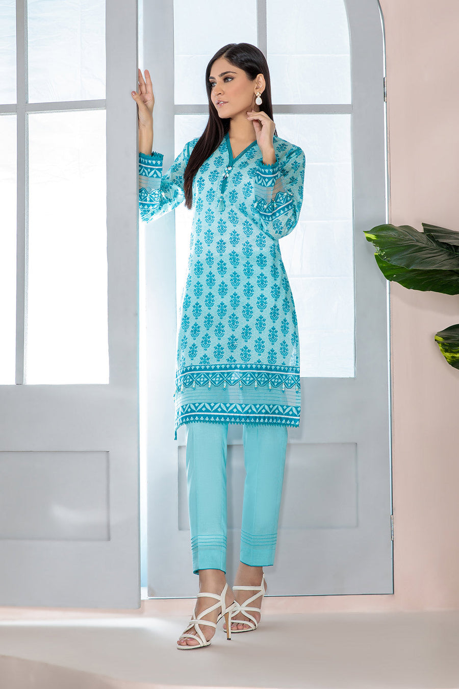 Bonanza Satrangi Classic Rso222p15 Summer Collection 2022