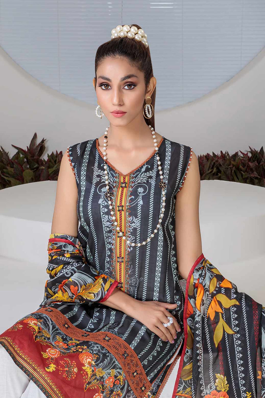 Bonanza Satrangi Rsr223p50 Black Eid Prints 2022 Sara Clothes