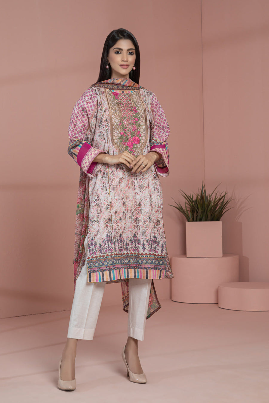 Bonanza Satrangi Pink Lawn Suit Ssk222p13 Eid Pret 2022