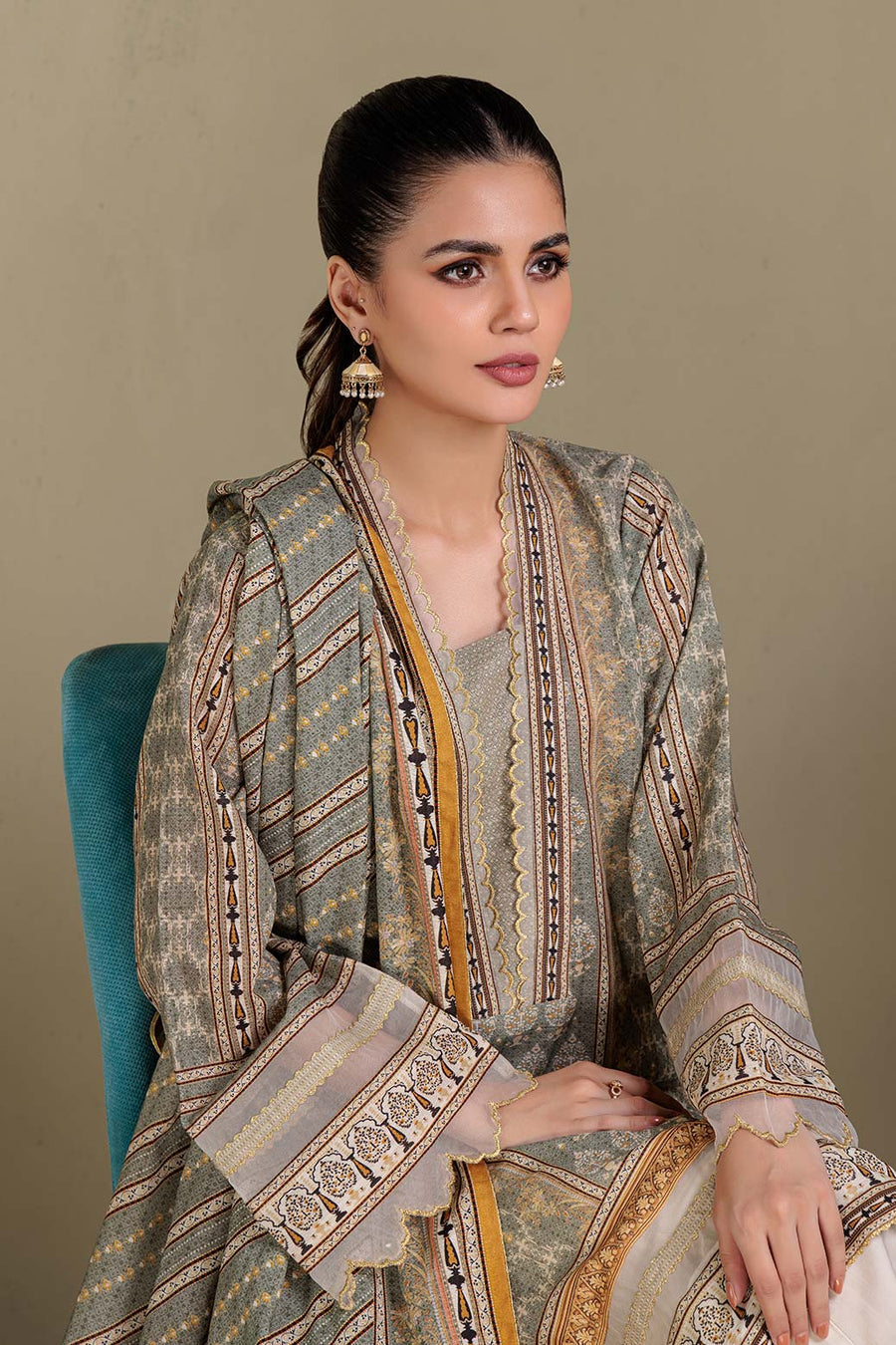 Bonanza Satrangi Sage Khaddar (SWO222P15) Winter Collection 2022 Sara