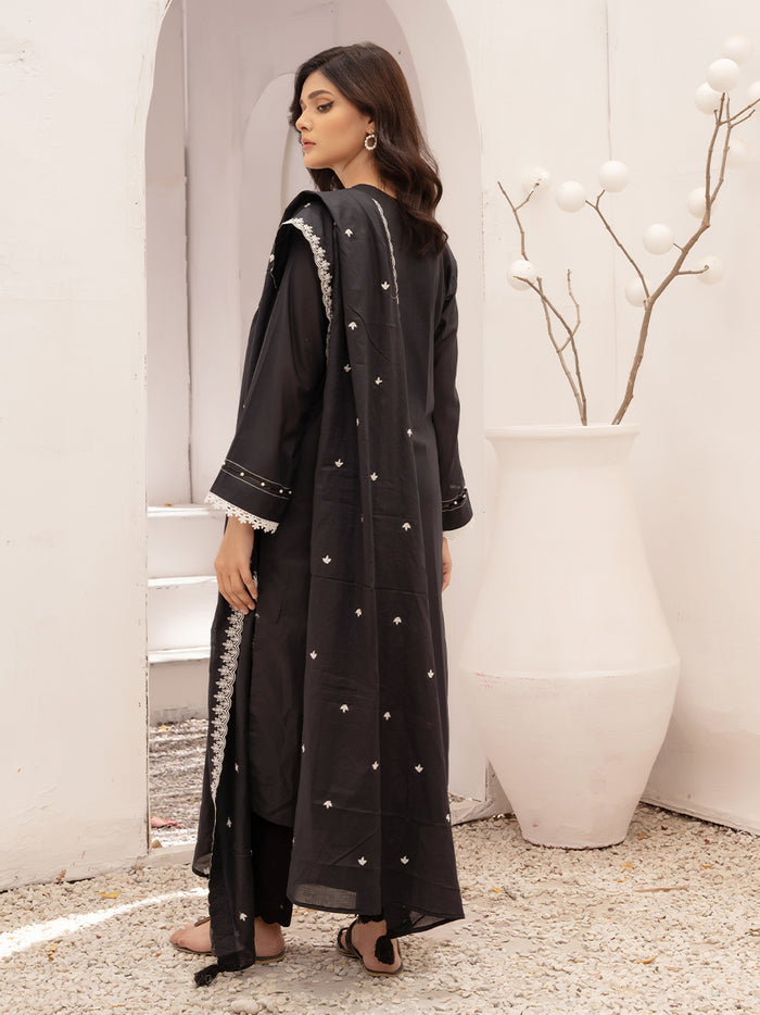 Salitex UNS23BW009UT Monochrome 3PC Embroidered Collection