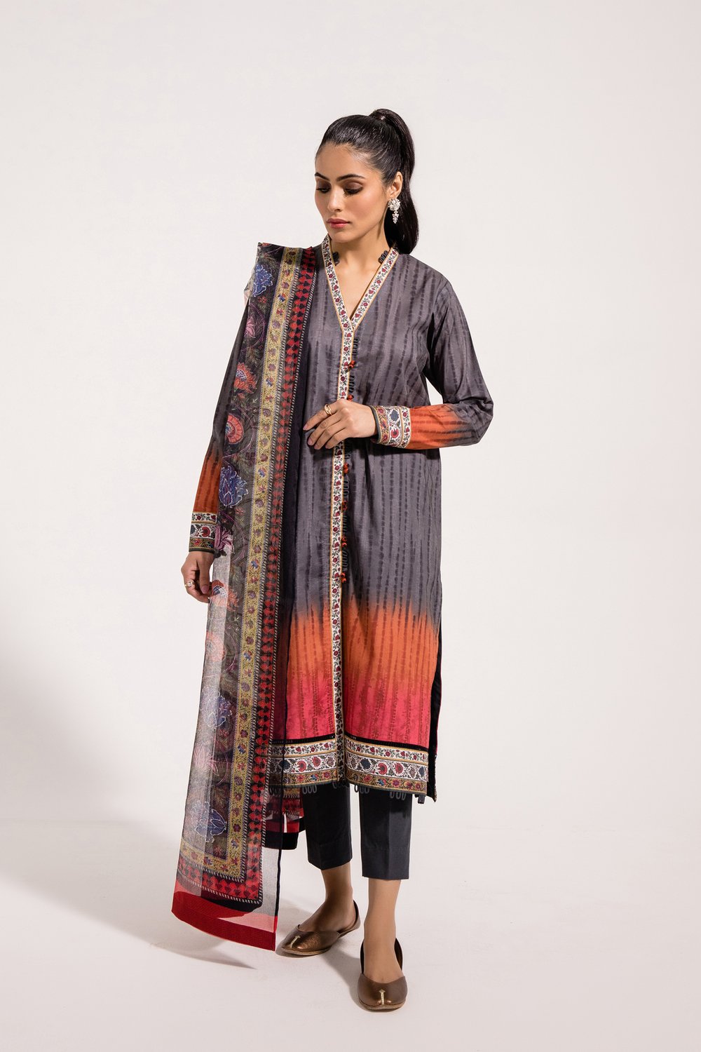 Ethnic TUSSAR-WUC111253 B Spring Lawn 2021