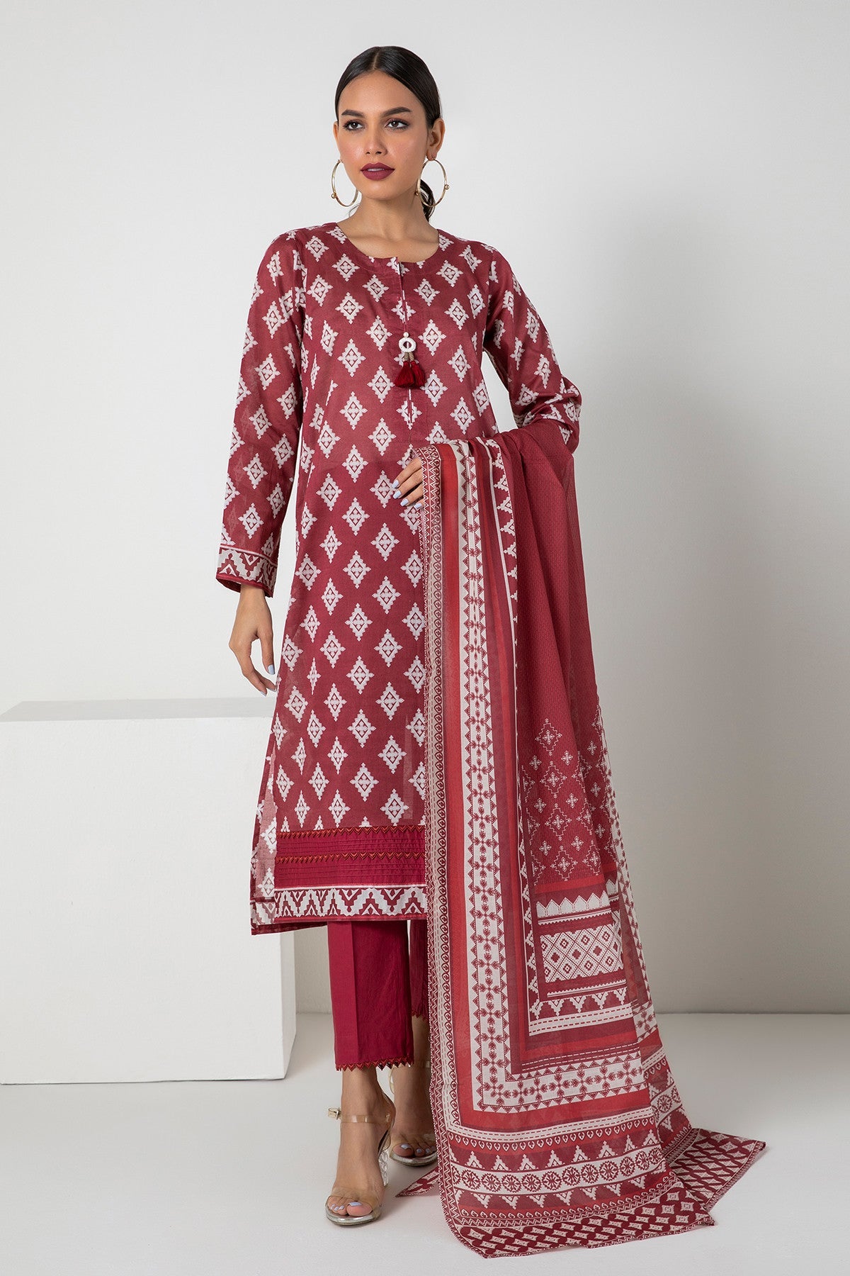 Khaadi sales clothing online