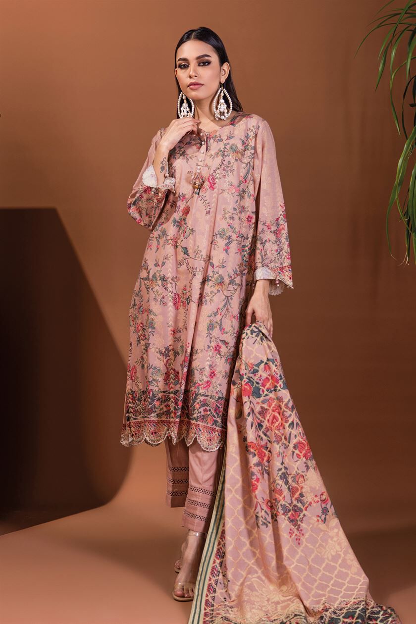khaadi pink dress Pink Khaadi Pakistani Dresses Pink Khadi Pakistani Boutique Khaadi Winter Collection Khadi