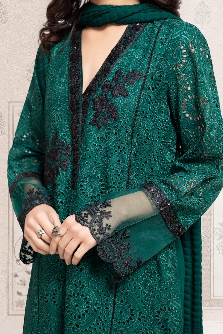 maria b dark green dress Maria b Velvet Green Dress pakistani indian wedding formal party outfits Pakistani Designer Dresses