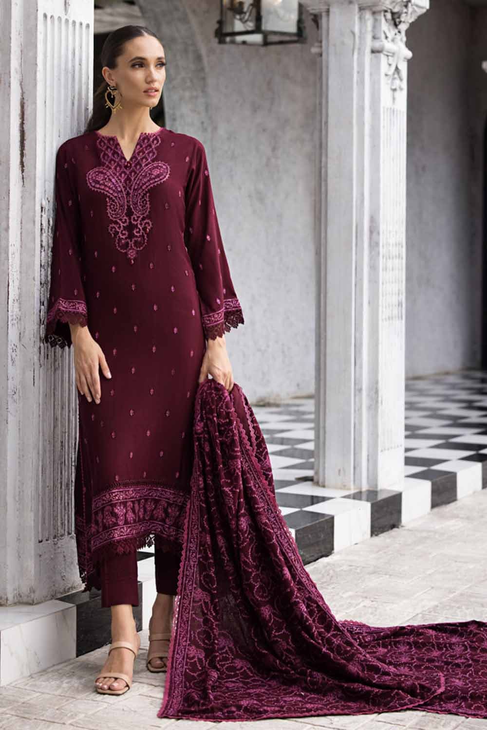 gul ahmed winter dresses Gul Ahmed Fancy Winter Velvet Dresses Shawl Collection 2026